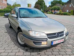 Gold Gebraucht 1997 Opel Omega Limousine | 1.199 € (Guter Preis)