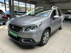Grau Gebraucht 2020 Peugeot 2008 Active SUV | 11.790 € (Guter Preis)