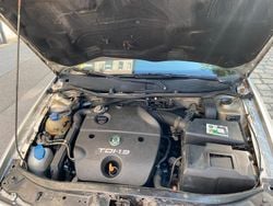 Silber Gebraucht 2003 Skoda Octavia Kombi | 2.370 € (Etwas zu teuer)