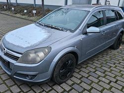 Grau Gebraucht 2005 Opel Astra Kombi | 950 € (Fairer Preis)