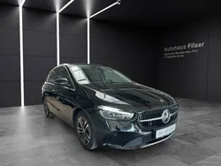 Lack kosmosschwarz Gebraucht 2023 Mercedes B180 Progressive Van / Kleinbus | 32.857 € (Etwas zu teuer)