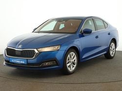 Raceblau metallic Gebraucht 2022 Skoda Octavia Style SUV | 22.680 € (Guter Preis)