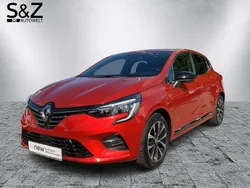 Dezirrot Gebraucht 2023 Renault Clio V Techno Limousine | 18.480 € (Fairer Preis)