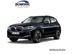 Schwarz Gebraucht 2022 BMW iX3 Impressive SUV | 34.920 € (Fairer Preis)