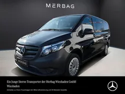 Obsidianschwarz Gebraucht 2023 Mercedes Vito Van / Kleinbus | 43.625 €