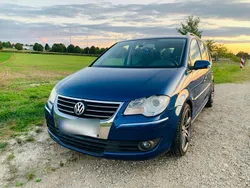 Blau Gebraucht 2007 VW Touran Van / Kleinbus | 3.990 € (Fairer Preis)