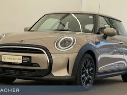 Rooftop grey metallic Gebraucht 2022 Mini ONE Classic Kleinwagen | 19.990 € (Fairer Preis)