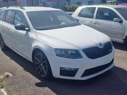 Weiß Gebraucht 2016 Skoda Octavia RS Kombi | 8.980 € (Superpreis)