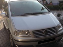 Silber metallic Gebraucht 2005 VW Sharan Van / Kleinbus | 5.500 € (Teuer)