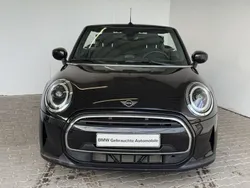 Schwarz Gebraucht 2022 Mini Cooper Cabriolet Cabrio | 23.649 € (Fairer Preis)