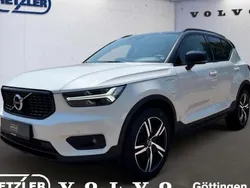 Weiß Gebraucht 2020 Volvo XC40 R-Design SUV | 29.900 € (Fairer Preis)