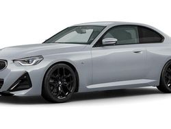 Grau Gebraucht 2025 BMW 220 Shadowline Coupé | 47.110 €