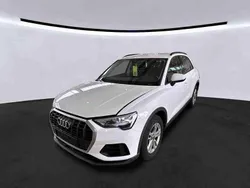 Ibisweiß Gebraucht 2023 Audi Q3 Basis SUV | 29.840 € (Guter Preis)