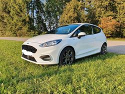 Weiß Gebraucht 2019 Ford Fiesta ST-Line Kleinwagen | 9.899 € (Superpreis)
