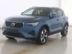 Blau Gebraucht 2024 Volvo XC40 Core SUV | 33.890 € (Guter Preis)