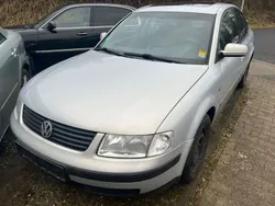 Gebraucht 1998 VW Passat Limousine | 900 € (Guter Preis)
