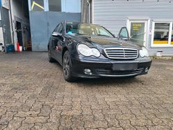 Schwarz Gebraucht 2006 Mercedes C180 Limousine | 3.200 € (Fairer Preis)