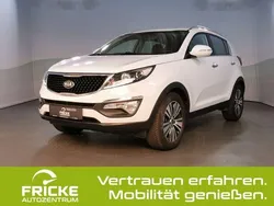Weiss Gebraucht 2015 Kia Sportage Spirit SUV | 15.940 € (Fairer Preis)