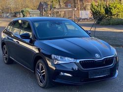 Schwarzmagic perleffekt Gebraucht 2019 Skoda Scala Ambition Kleinwagen | 13.990 € (Guter Preis)