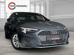 Grau Gebraucht 2021 Audi A3 Sportback Basis Limousine | 26.999 € (Guter Preis)
