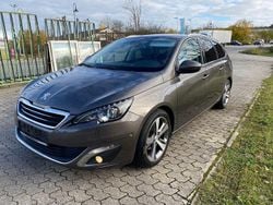 Grau Gebraucht 2015 Peugeot 308 Allure Kombi | 5.590 € (Superpreis)