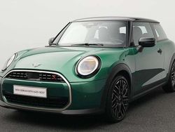 Grün Gebraucht 2024 Mini Cooper S Favoured Kleinwagen | 24.589 € (Superpreis)