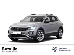 Silber Gebraucht 2024 VW T-Roc Life SUV | 23.840 € (Fairer Preis)