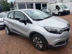 Grau Gebraucht 2019 Renault Captur LIMITED SUV | 8.999 € (Guter Preis)