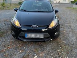 Schwarz Gebraucht 2012 Ford Fiesta Kleinwagen | 4.200 €