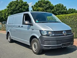 Silber Gebraucht 2017 VW T6 Van | 14.210 €