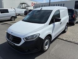 Arktikweiß Gebraucht 2022 Mercedes Citan 113 Van / Kleinbus | 19.992 € (Superpreis)
