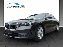 Grau Neu 2025 BMW 520 Limousine | 59.990 € (Superpreis)