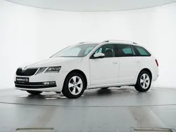 Weiß Gebraucht 2020 Skoda Octavia Style Kombi | 15.889 € (Superpreis)