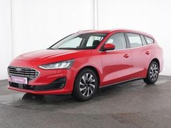 Rot Gebraucht 2023 Ford Focus Titanium Kombi | 17.351 € (Superpreis)