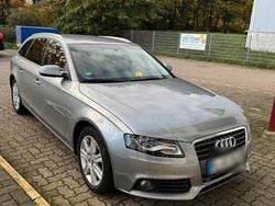 Grau Gebraucht 2009 Audi A4 Comfort Kombi | 7.300 € (Fairer Preis)