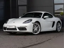 Weiß Gebraucht 2024 Porsche Cayman Coupé | 75.900 € (Etwas zu teuer)