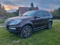 Braun Gebraucht 2014 Ssangyong Rexton SUV | 10.899 €