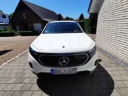 Weiß Gebraucht 2022 Mercedes EQA250+ SUV | 30.500 € (Guter Preis)