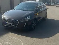 Braun Gebraucht 2017 Hyundai i30 Limousine | 9.999 €