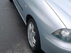 Silber Gebraucht 2006 Seat Ibiza Kleinwagen | 1.700 € (Fairer Preis)