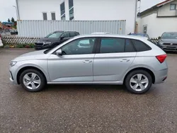 Silbermetallic Neu 2025 Skoda Scala Kleinwagen | 21.490 € (Guter Preis)