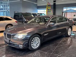 Grau Gebraucht 2009 BMW 730 Sport Line Limousine | 12.995 € (Etwas zu teuer)