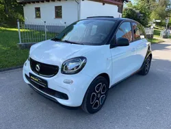 Weiß Gebraucht 2019 Smart ForFour Electric Drive Limousine | 8.999 € (Fairer Preis)