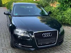 Schwarz Gebraucht 2011 Audi A3 Sportback Attraction Limousine | 5.290 € (Fairer Preis)