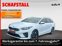 Weiss ((wd) cararraweiss) Gebraucht 2021 Kia Ceed Sportswagon Vision Kombi | 16.979 € (Guter Preis)