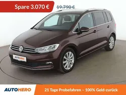 Rot Gebraucht 2017 VW Touran Highline Van / Kleinbus | 16.720 € (Guter Preis)