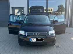 Blau Gebraucht 2000 Audi A2 Kleinwagen | 1.950 € (Guter Preis)