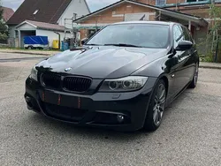 Schwarz Gebraucht 2011 BMW 325 Sport Line Kombi | 6.000 € (Fairer Preis)