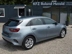 Silber Gebraucht 2019 Kia Ceed Vision Limousine | 17.890 € (Fairer Preis)