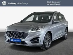 Solar silver metallic Gebraucht 2023 Ford Kuga ST-Line SUV | 24.875 € (Guter Preis)
